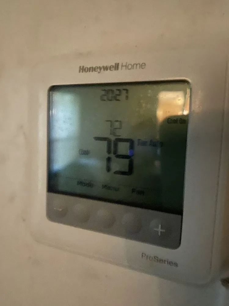 Slide of Go Solar Power, a Service Experts Company