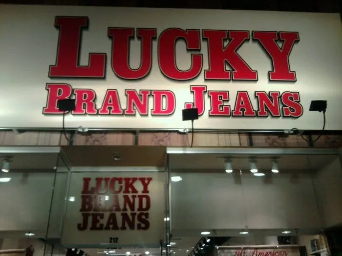 Slide of Gold Coast Heating and Air