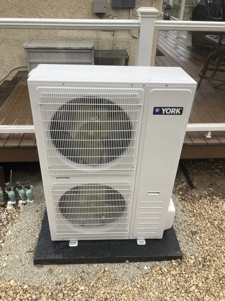 Slide of Gold Coast Temp Control