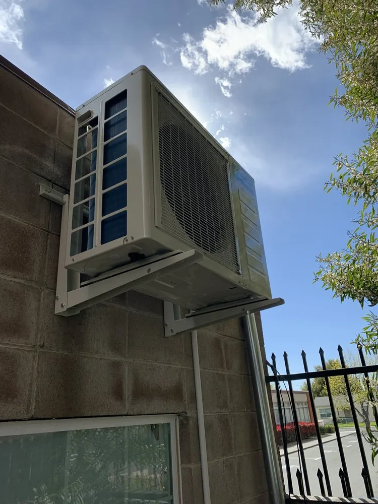 Slide of GOLD Standard Heating and Air