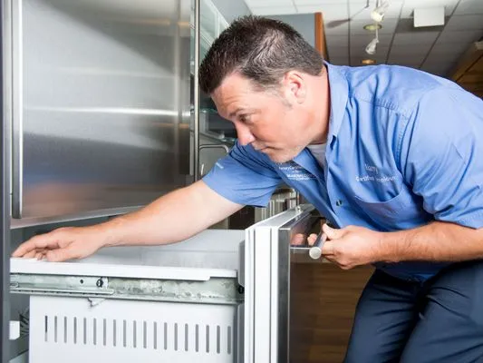 Gold Star Appliance Logo