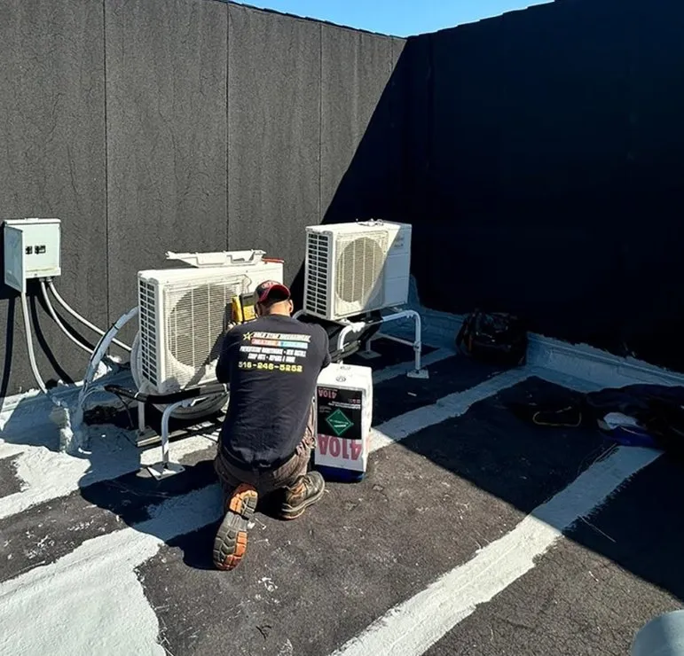 Slide of Gold Star Mechanical