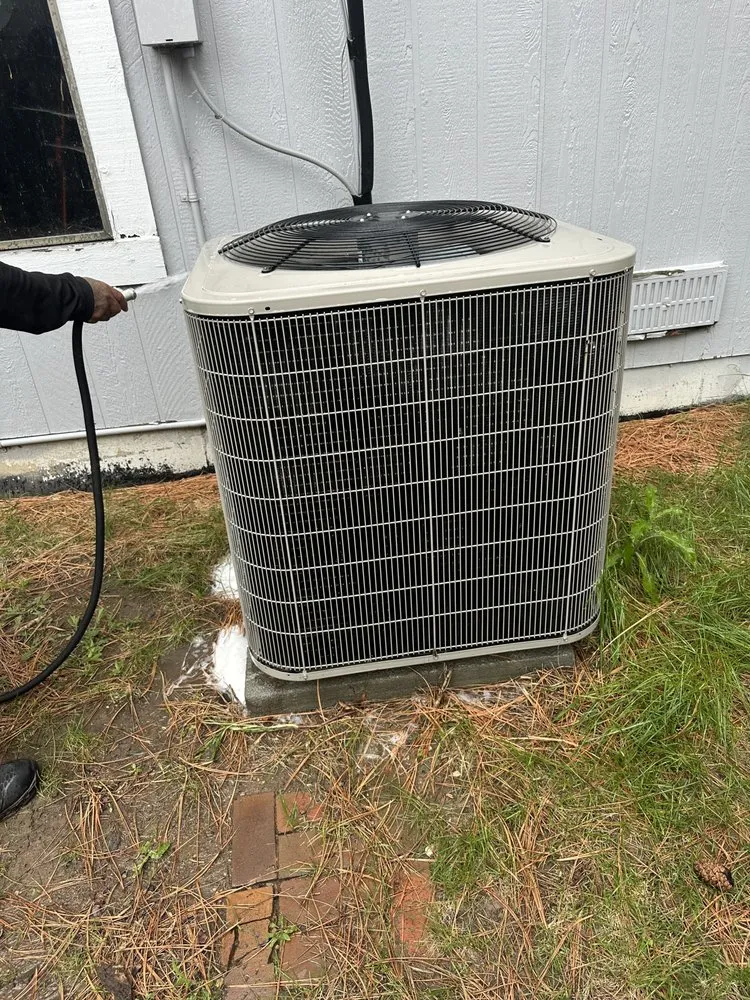 Slide of Golden Pros Handyman