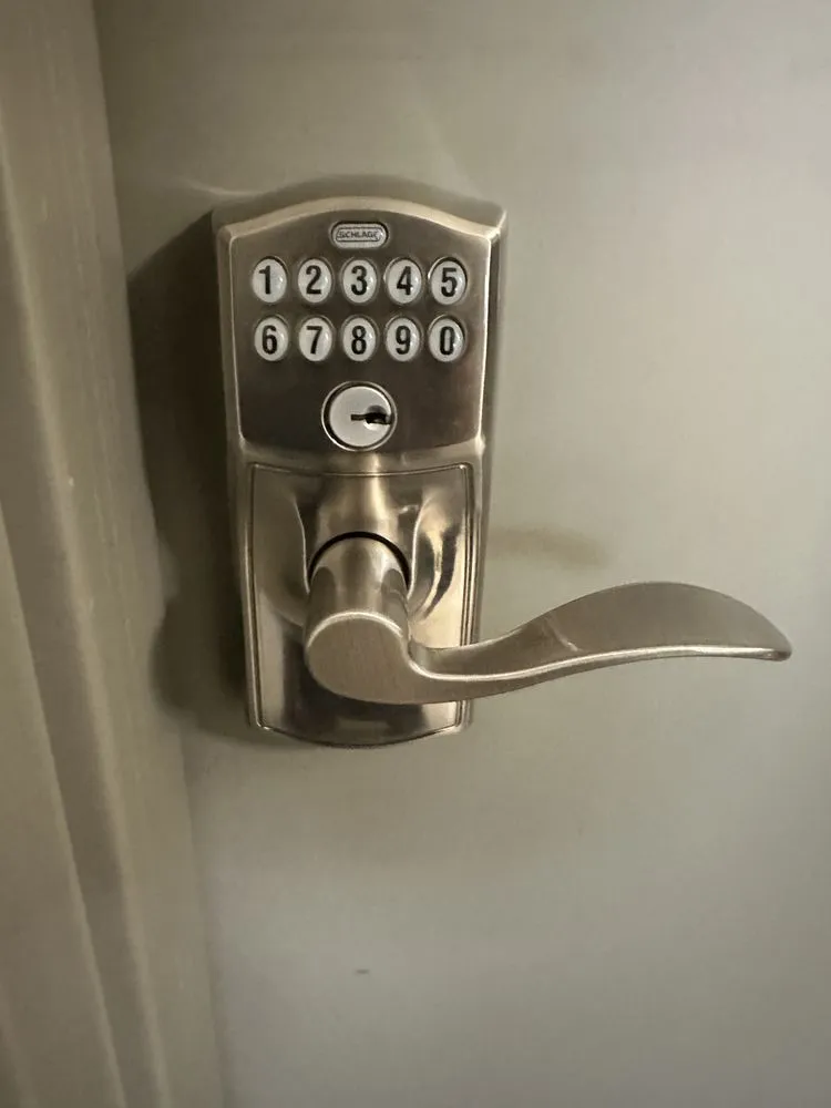 Slide of Golden Pros Handyman