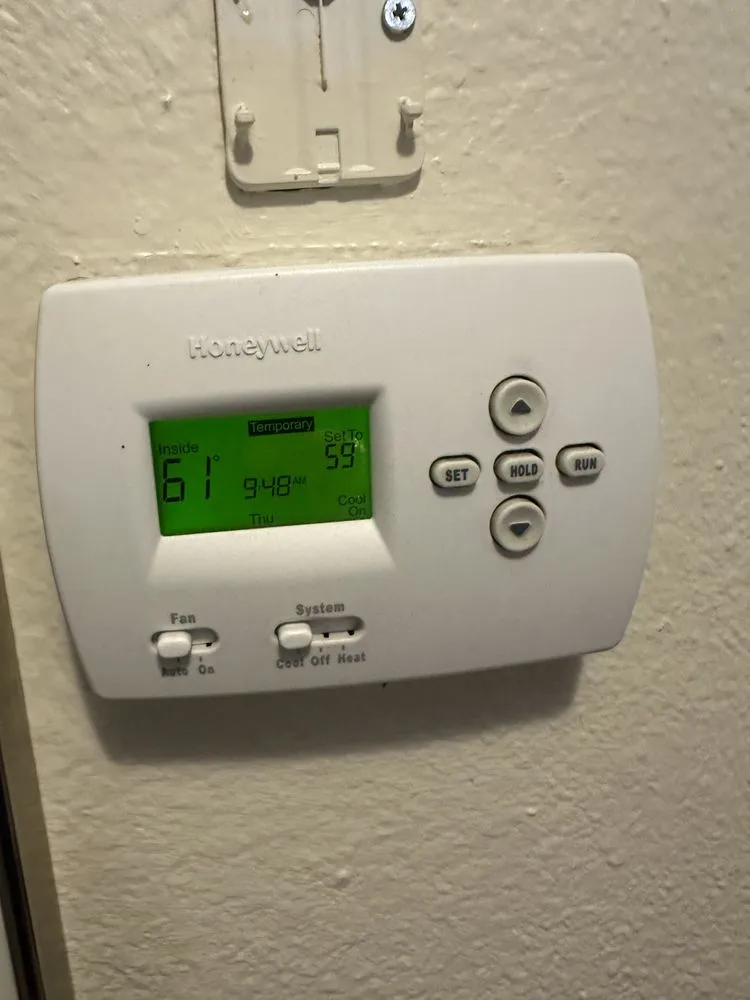 Slide of Golden Pros Handyman