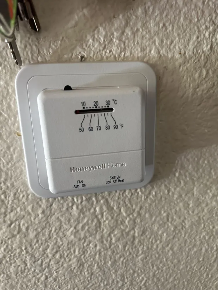 Slide of Golden Pros Handyman