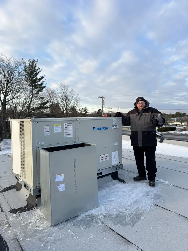 Slide of Goldstar Heating & Cooling