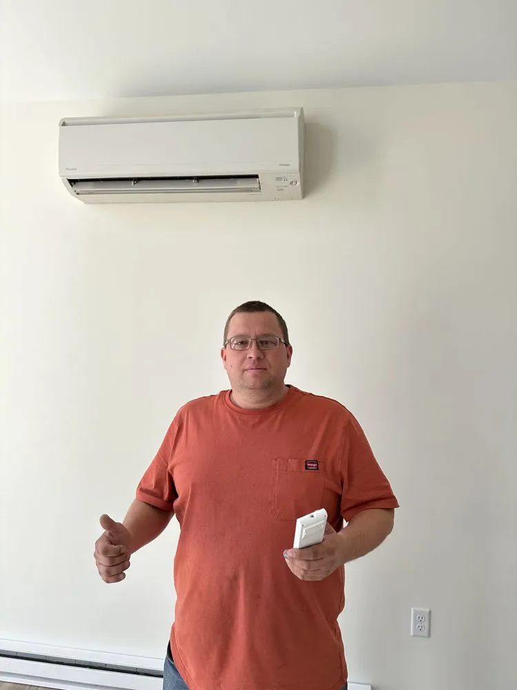 Slide of Goldstar Heating & Cooling
