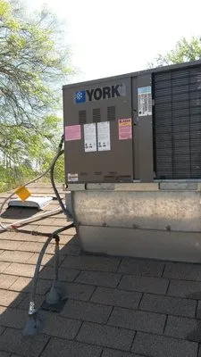 Gomez ac and heating Logo