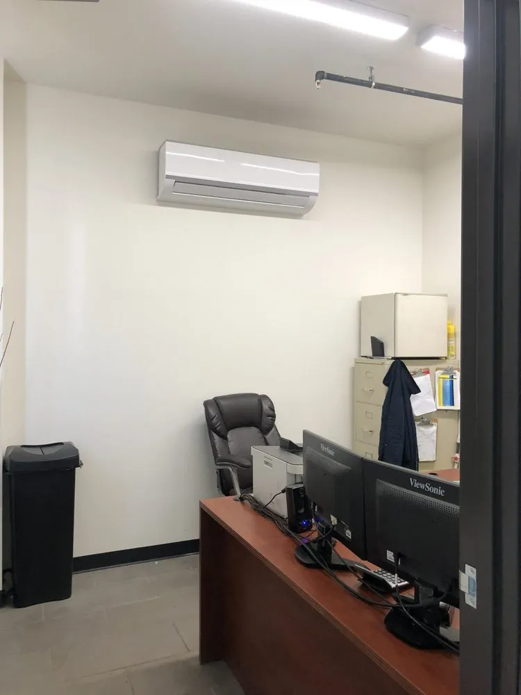 Slide of GOMEZ Air Conditioning