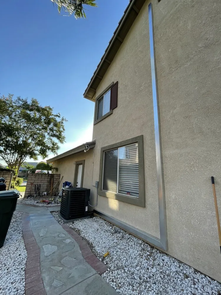 Slide of Gomez Air Conditioning