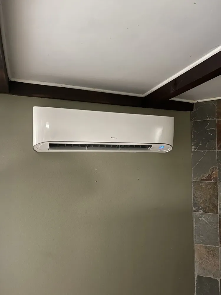 Slide of Gomez Air Conditioning