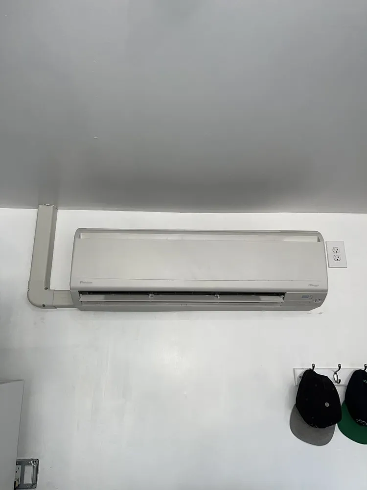 Slide of Gomez Air Conditioning