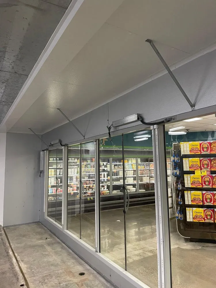 Slide of Gomez Contracting Services.