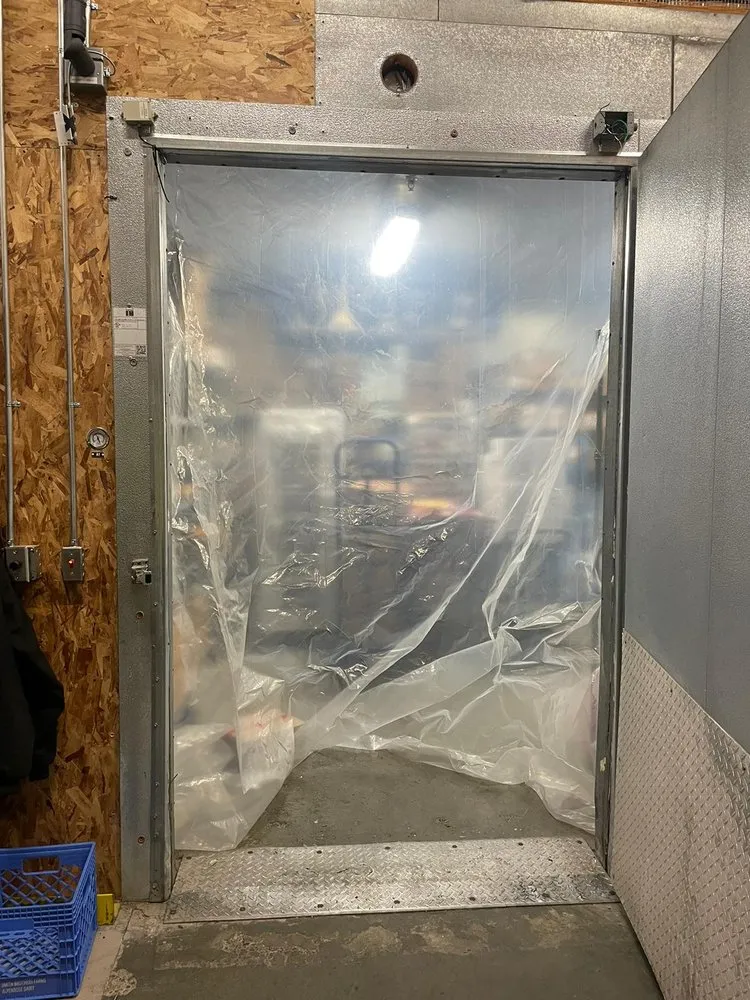 Slide of Gomez Contracting Services.