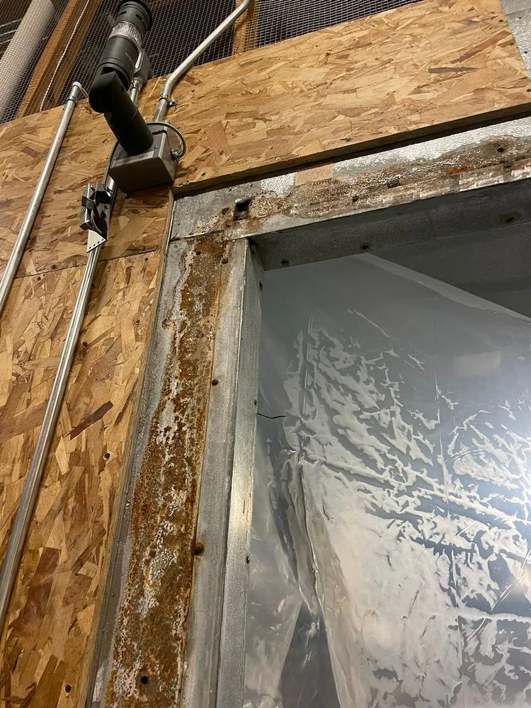 Slide of Gomez Contracting Services.