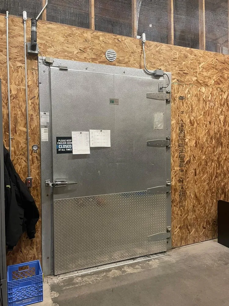 Slide of Gomez Contracting Services.