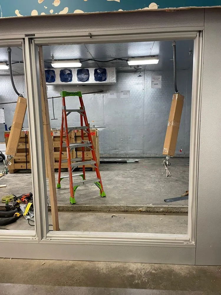 Slide of Gomez Contracting Services.