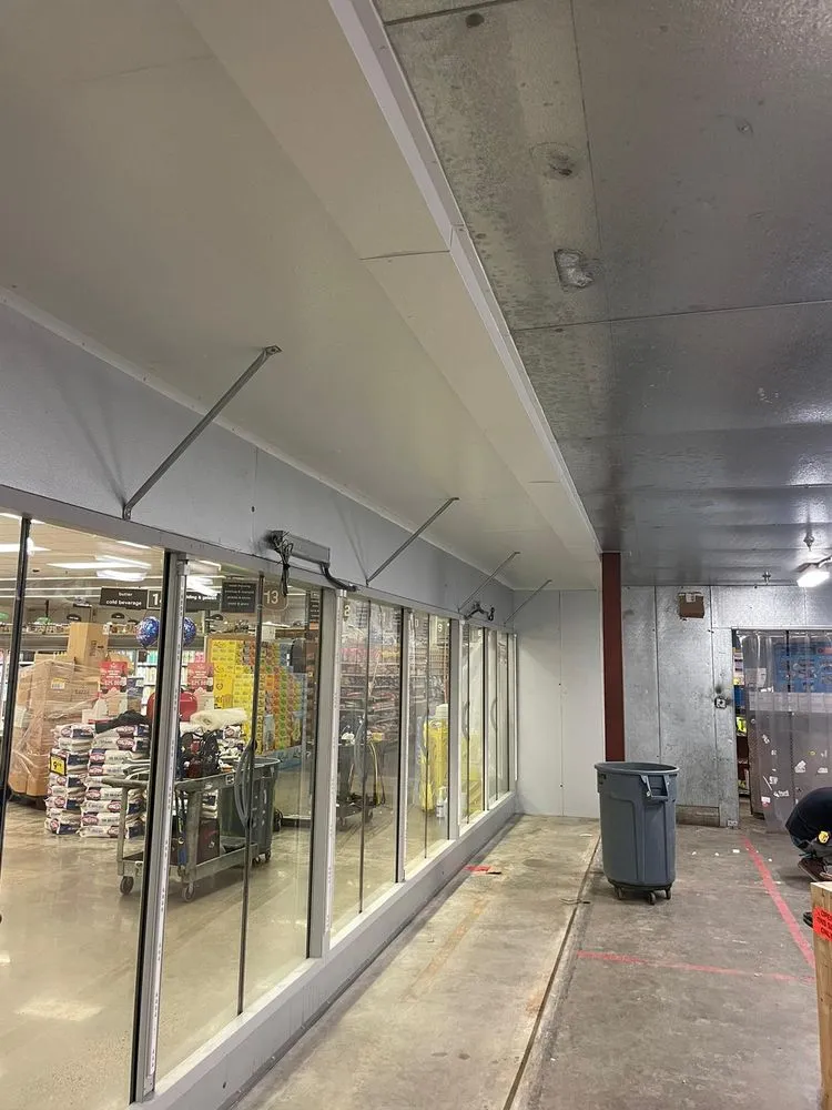 Slide of Gomez Contracting Services.