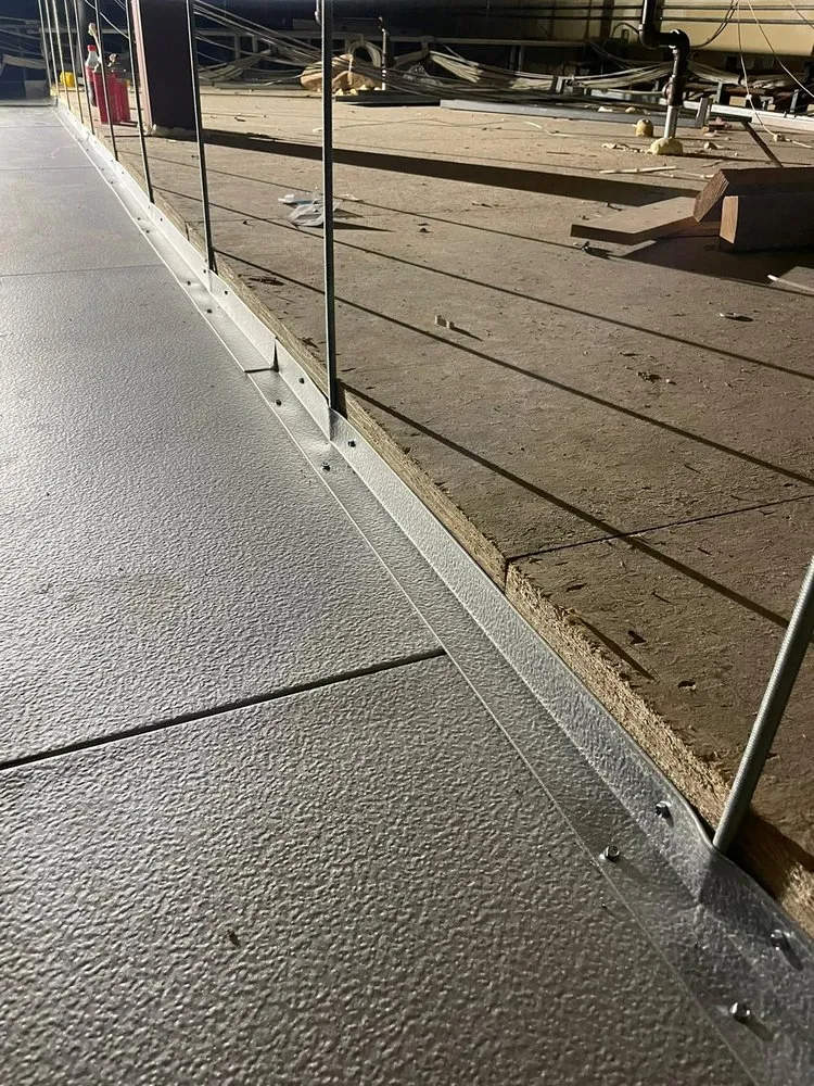 Slide of Gomez Contracting Services.