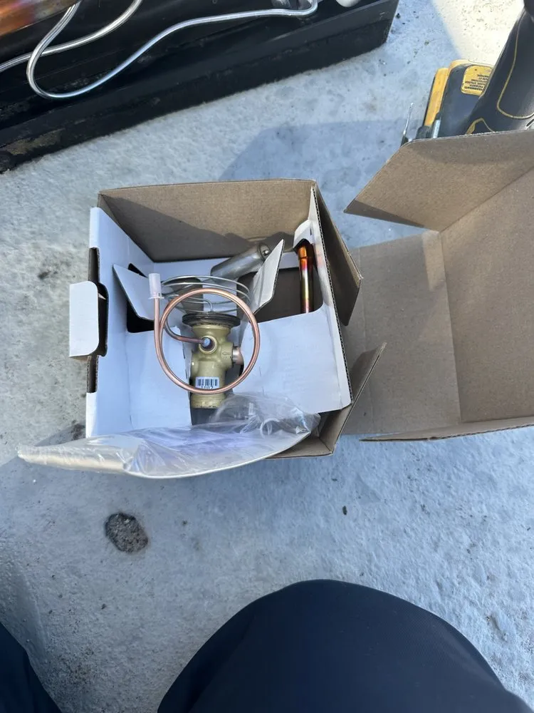 Slide of Gomez Solutions HVAC