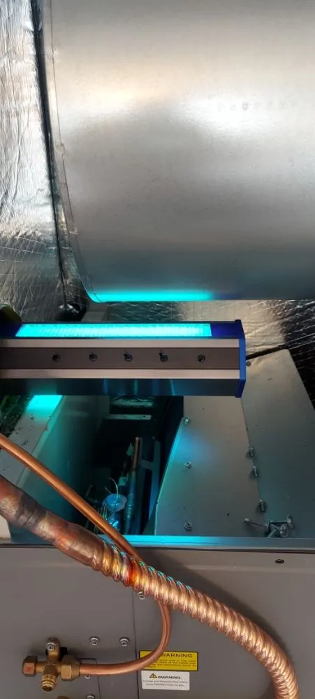 Slide of Good Air Service