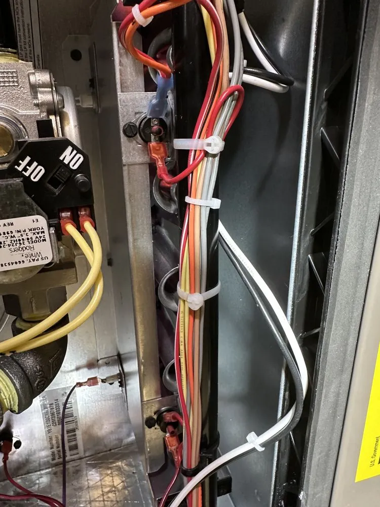 Slide of Gorgis Air Conditioning and Heating