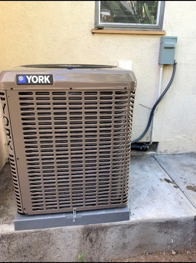 Slide of GR Air Conditioning