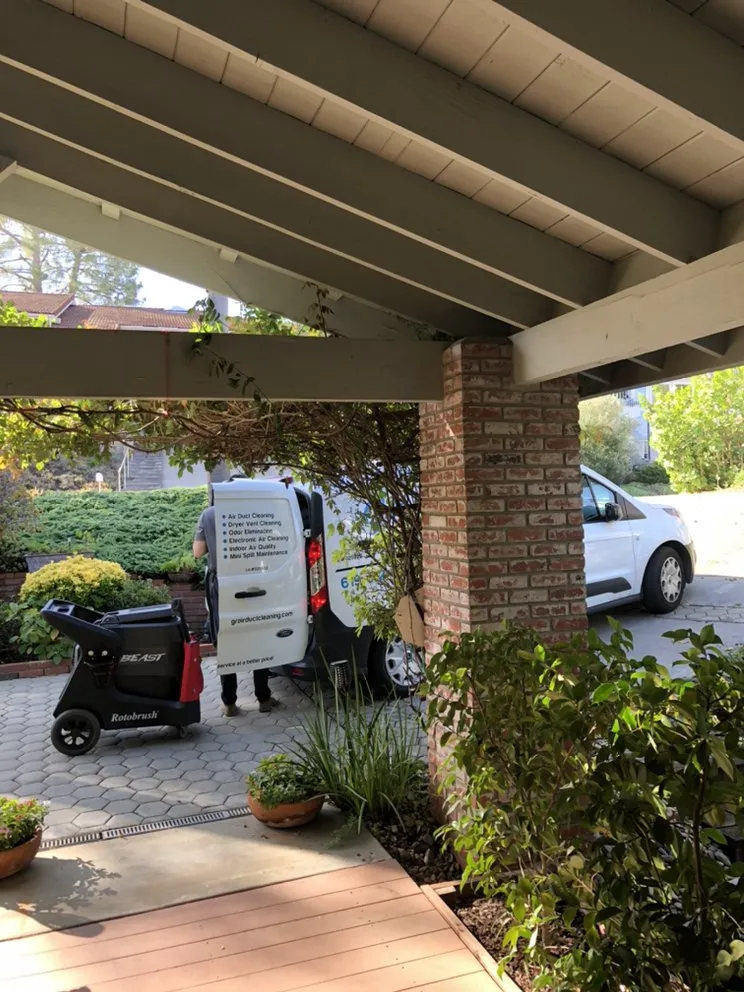 Slide of GR Air Duct Cleaning