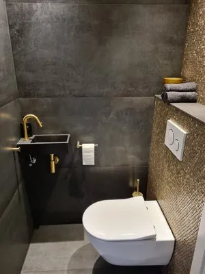 Grand Ave Plumbing and Heating Logo