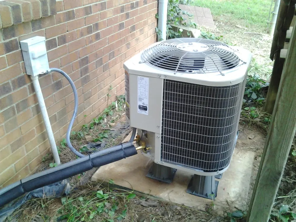 Slide of Grant's Service & Repair