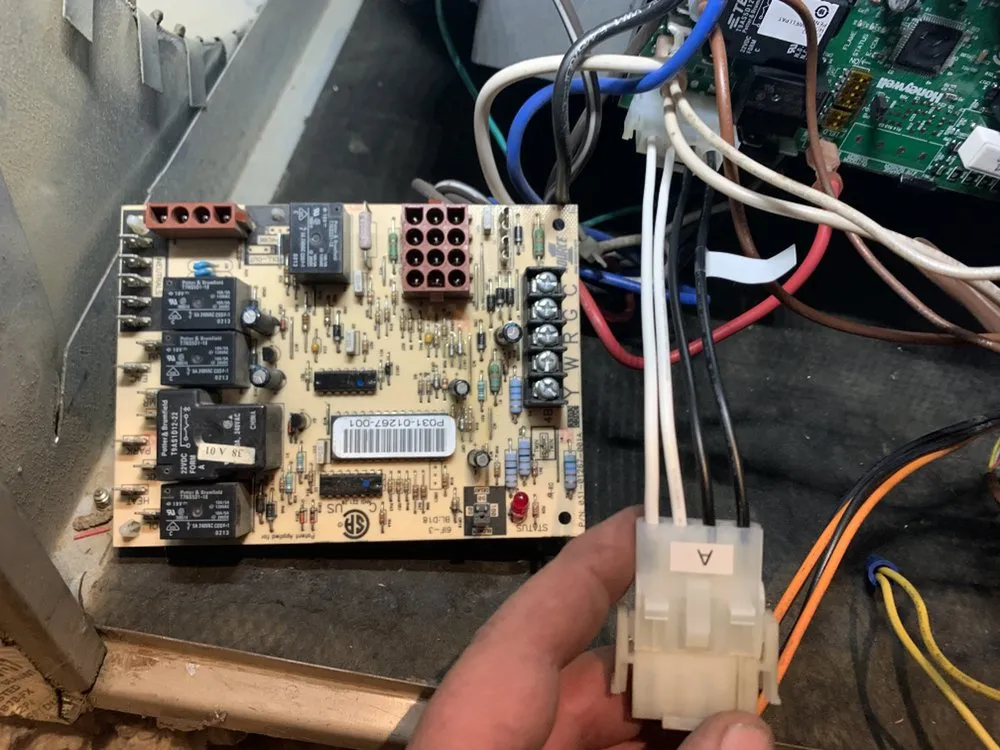 Slide of Great Dane Heating & Air Conditioning