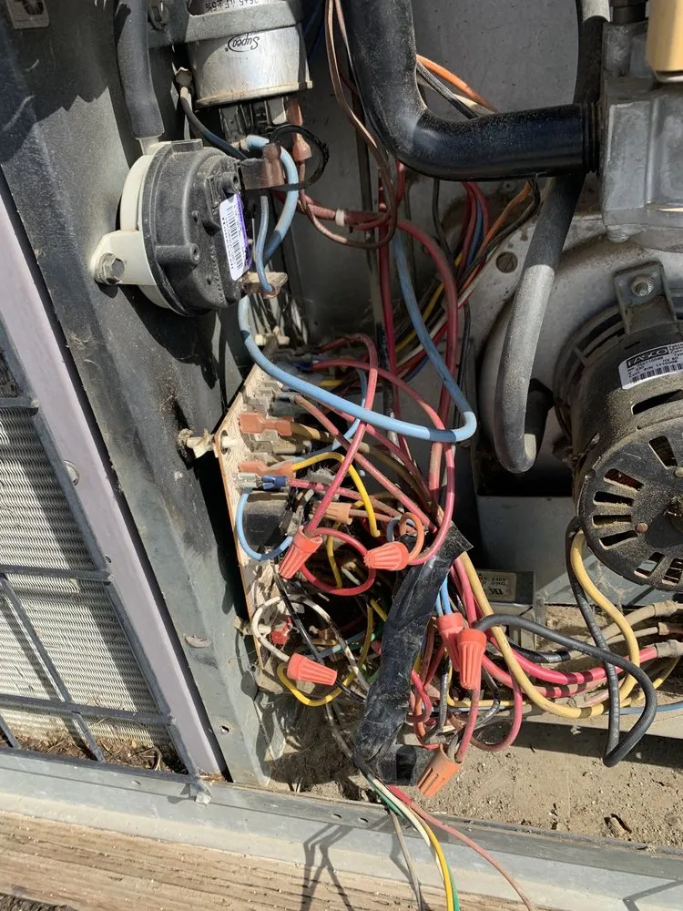 Slide of Great Dane Heating & Air Conditioning