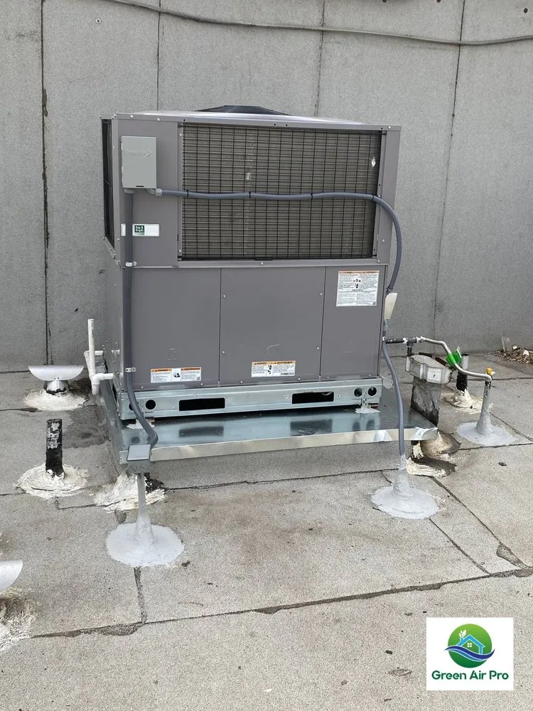 Slide of Green Air Pro