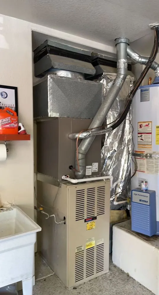 Slide of Green Earth Heating And Air