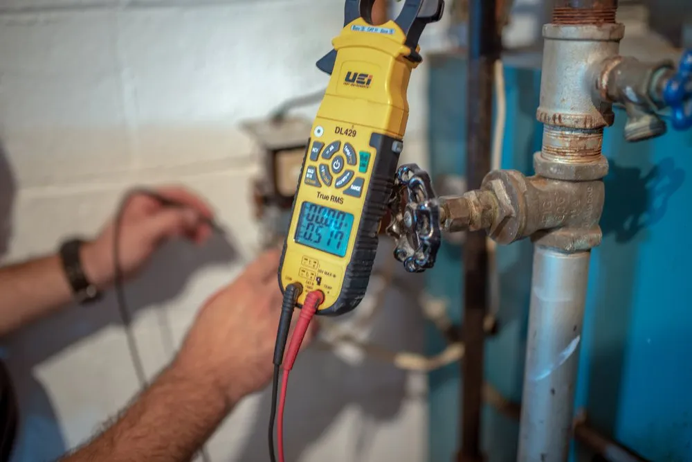 Slide of Green Heating, Cooling & Electric