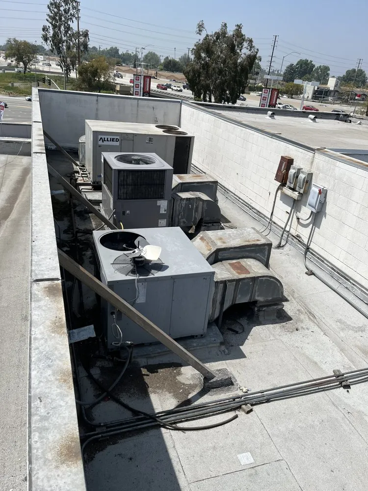 Slide of Green HVAC Pro