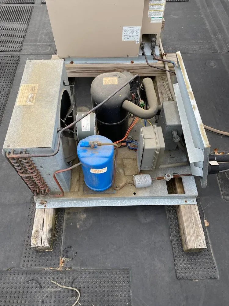 Slide of Green Light HVAC & Appliance Repair