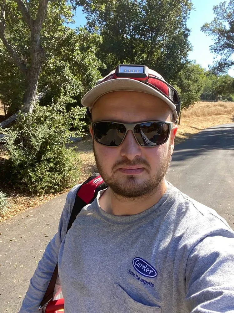 Slide of Green Light HVAC & Appliance Repair