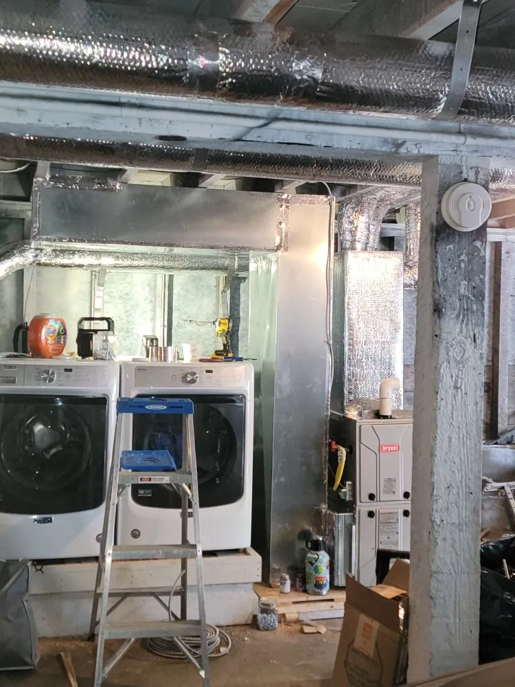 Slide of Green peak Mechanical