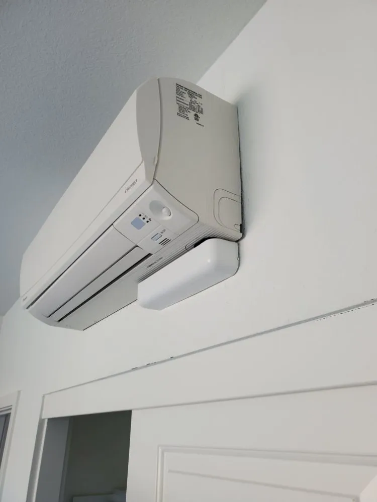 Slide of Green peak Mechanical