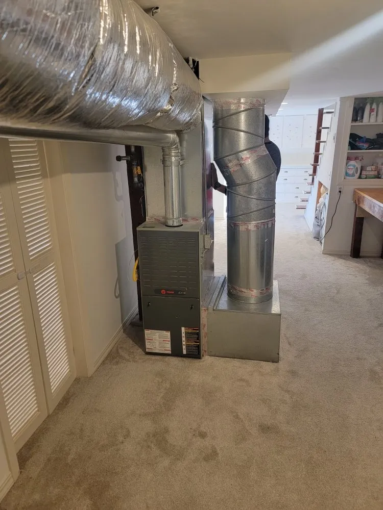 Slide of Green peak Mechanical