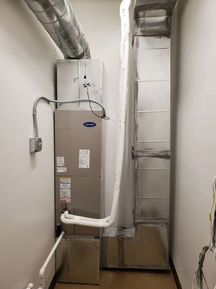 Slide of Green peak Mechanical