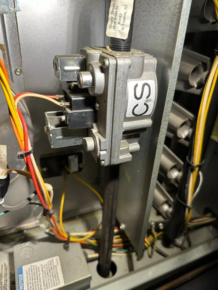 Expert HVAC maintenance for residential systems across San Fernando Valley, CA - Green Switch