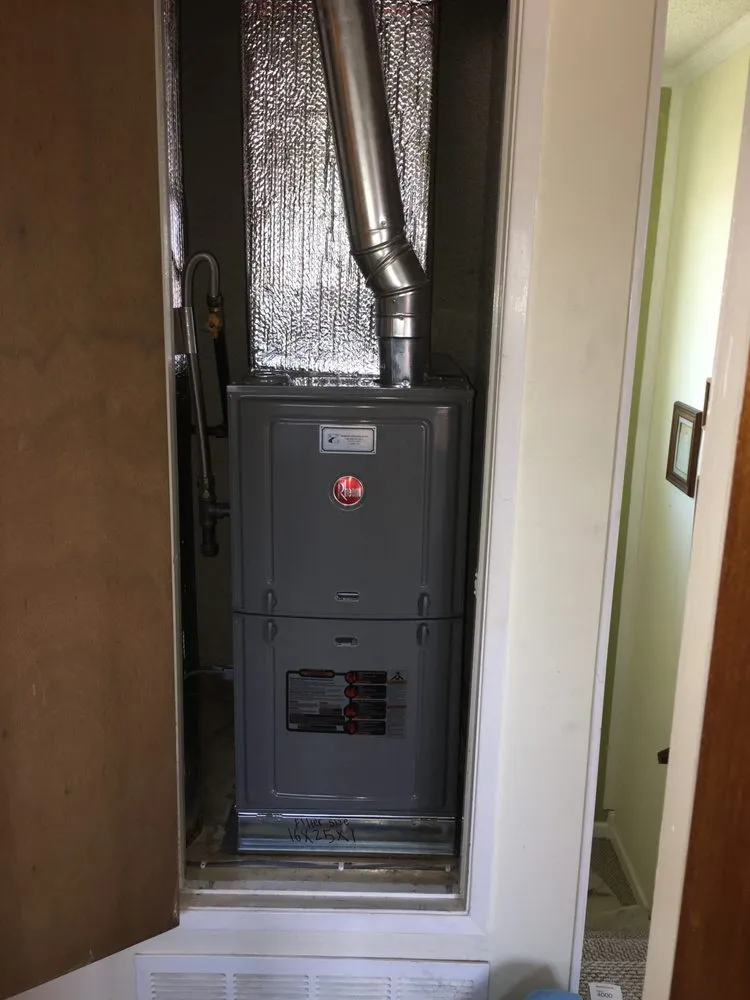 Slide of Greenwood Heating & Air