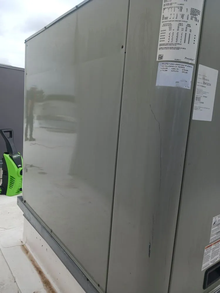 Slide of Greenworld HVACR