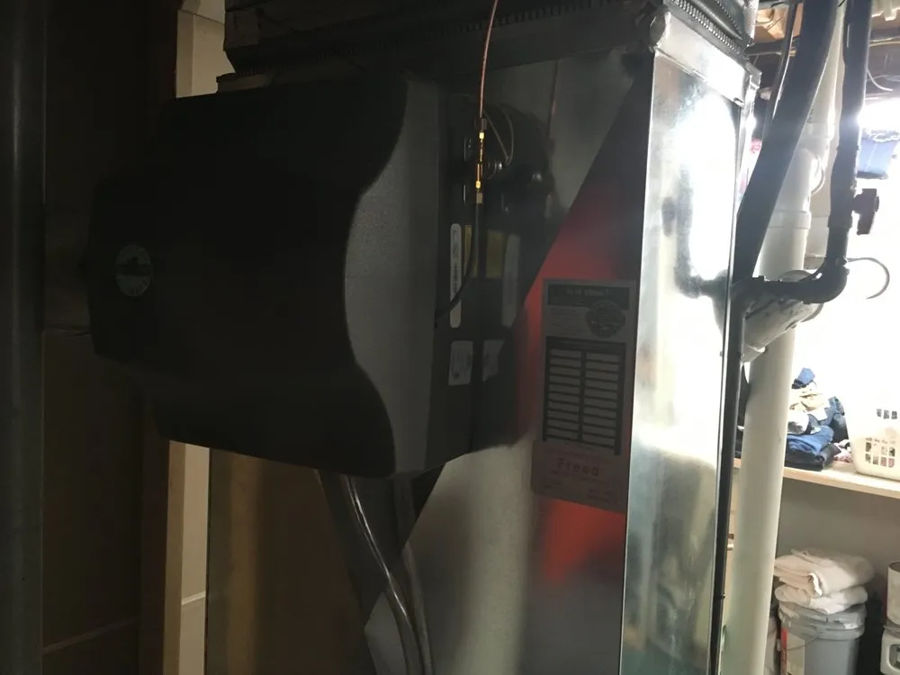 Slide of Grizzlies Heating & Air Conditioning