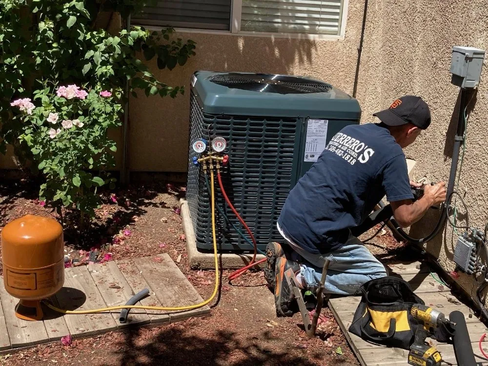 Slide of Guerrero's Heating & Air Conditioning