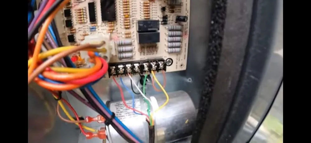 Slide of Guillermo Medellin