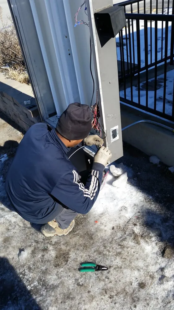 Slide of Guinn's Heating & Cooling